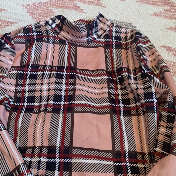 Plaid Turtleneck - Picture 2 of 3